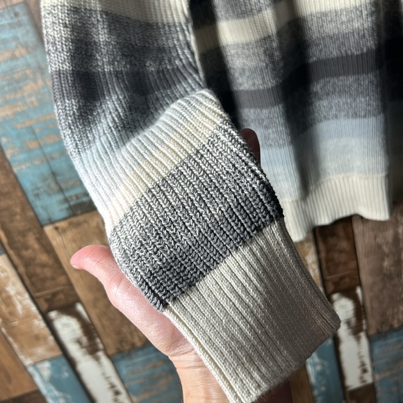 Amazon Essentials XS knit sweater - Picture 6 of 14